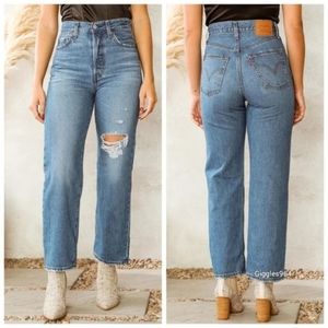 Levi's Ribcage Straight Leg Jeans Noe High